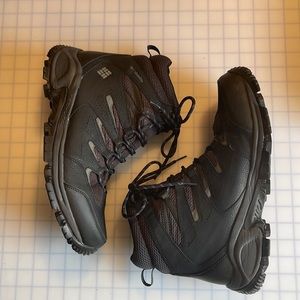 Columbia Techlite Hiking Boots